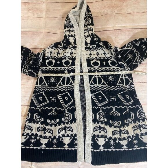 Harry Potter Horcux Fair Isle Sherpa Open Front Hooded Cardigan - Medium - Picture 10 of 14